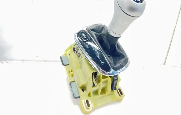 Mercedes-Benz CLK A209 C209 Gear shifter/selector A2032678524