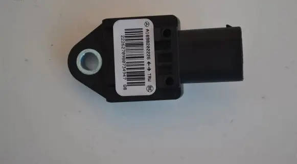Mercedes-Benz A W169 Airbag deployment crash/impact sensor A1698202226
