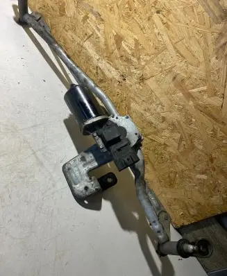 Peugeot Boxer Front wiper linkage 