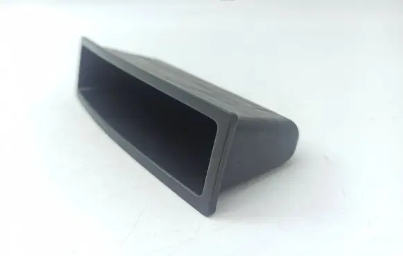 Chrysler 300 - 300C Glove box pad 1090440