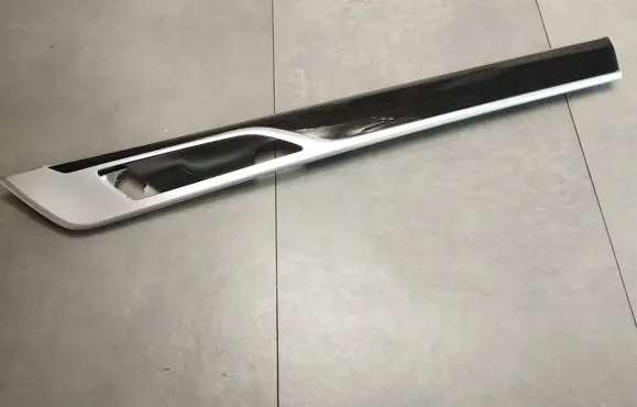 BMW 7 G11 G12 Front door trim bar 7851832 00714132016 E4P215