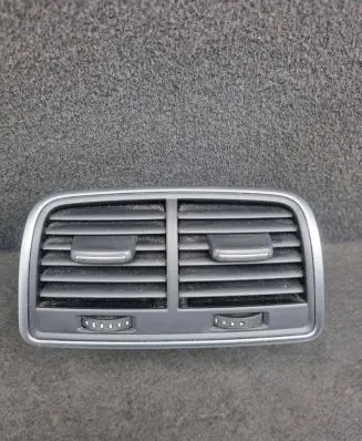 Audi A7 S7 4G Rear air vent grill 4G0819203A 4G0819203 4G0819203A6PS