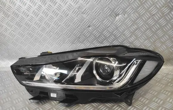 Jaguar XE Headlight/headlamp GX73-13W030-DF