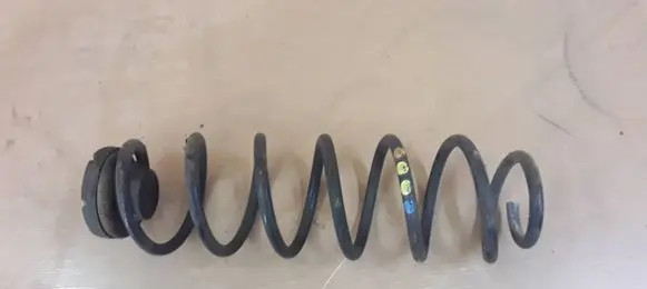 Volkswagen Polo Rear coil spring