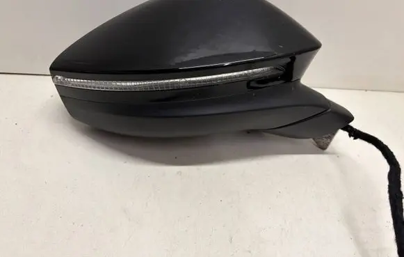 Volkswagen PASSAT B9 Front door electric wing mirror 