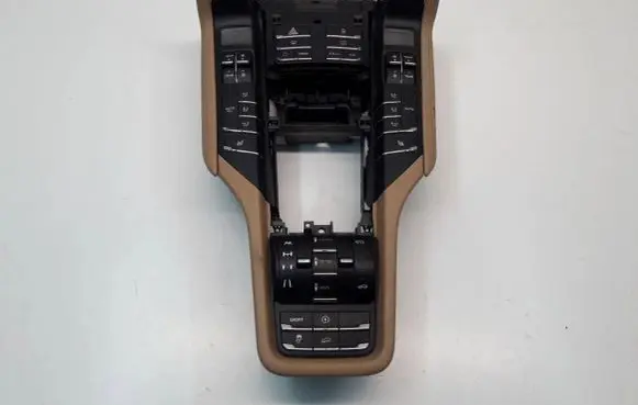 Porsche Cayenne (92A) Central console control unit 