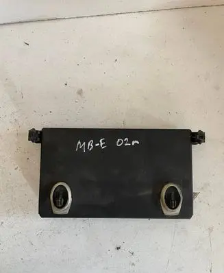 Mercedes-Benz E W211 Other control units/modules 2118207526
