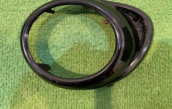 Opel Adam Front bumper lower grill 13355283