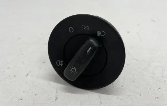 Skoda Superb B6 (3T) Light switch 1Z0941431F