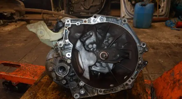 Citroen C3 Picasso Manual 5 speed gearbox 9680886610
