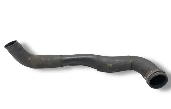 Land Rover Discovery 3 - LR3 Intercooler hose/pipe
