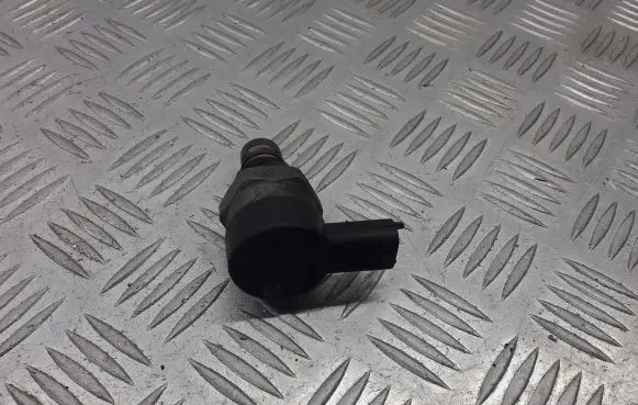 Renault Laguna III Fuel pressure sensor 8200610770
