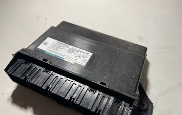 Ford Grand C-MAX Comfort/convenience module AV6N19G481AF