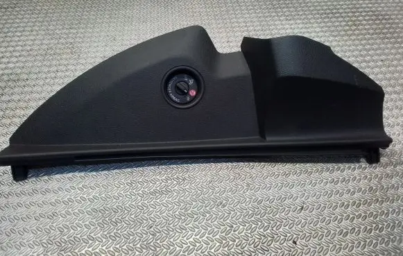 Renault Trafic III (X82) Dashboard side end trim 68920285R 689203790R