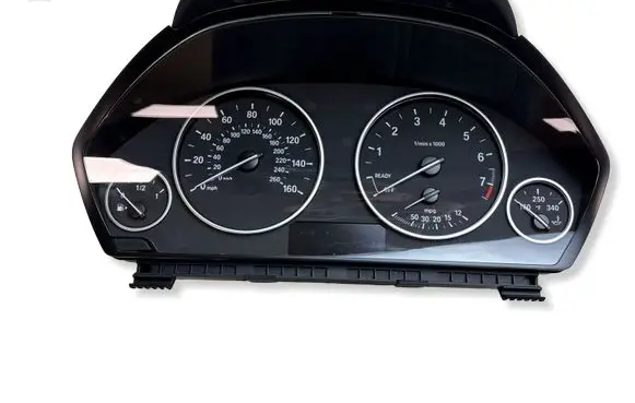 BMW 4 F32 F33 Speedometer (instrument cluster) 9232894