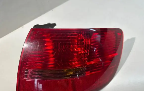 Audi A6 S6 C6 4F Rear/tail lights 89036920