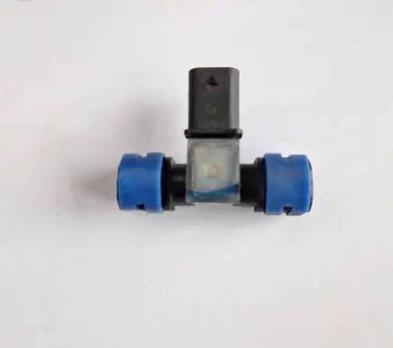 Volvo XC60 Fuel pressure sensor 31405791