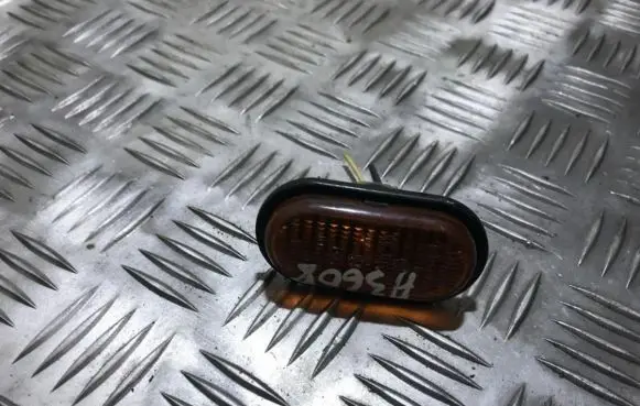 Renault Scenic I Front fender indicator light 7700847333