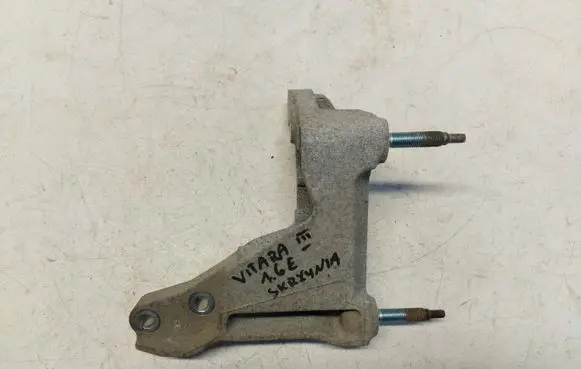 Suzuki Vitara (LY) Gearbox mounting bracket