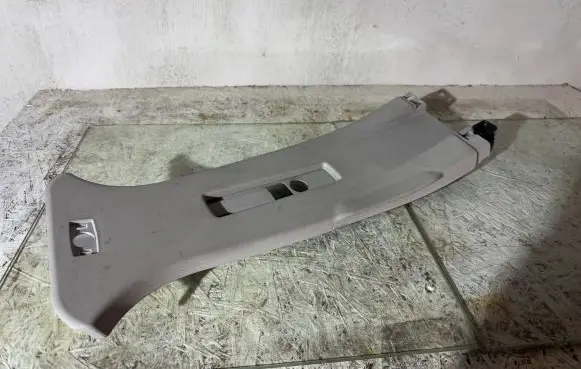 Ford Galaxy (B) pillar trim (top) G06M21U24583A