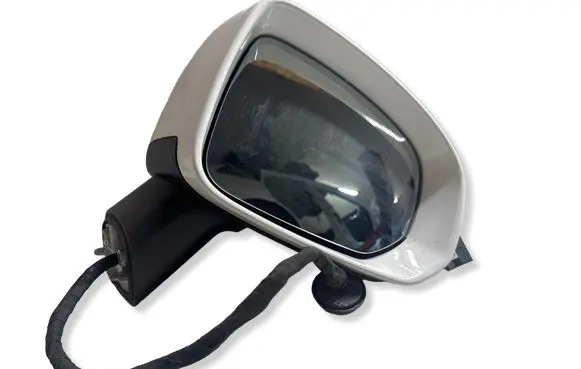 Volvo XC60 Front door electric wing mirror 041443