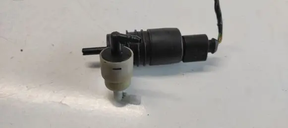 Windscreen/windshield washer pump