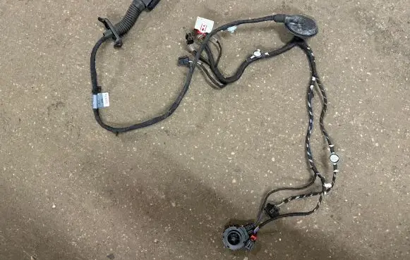 Audi A3 8Y Rear door wiring loom 8Y0971687H