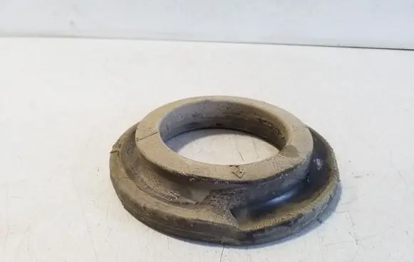 Nissan Pathfinder R51 Rear coil spring rubber mount 