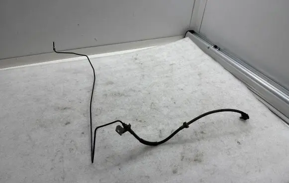 Tesla Model S Brake line pipe/hose 