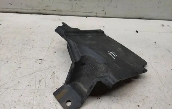 Nissan Qashqai Intercooler air guide/duct channel 62822JD51A