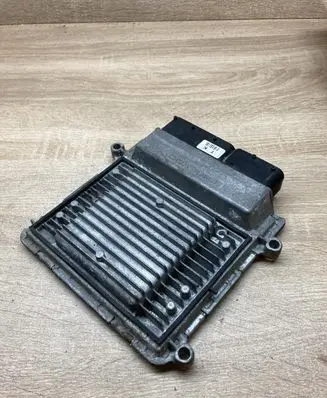 Hyundai Sonata Engine control unit/module ECU 3910025100 5WY4213J