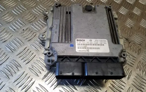 Mitsubishi Outlander Engine control unit/module 0281014108 1860A906