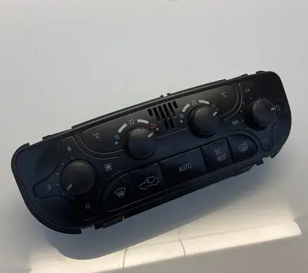 Mercedes-Benz C W203 Climate control unit 2038300285 140010322 A2038300285