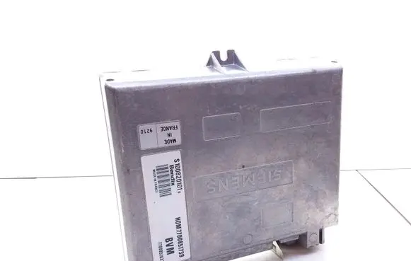 Renault Espace II Engine control unit/module 7700851633 7700851739