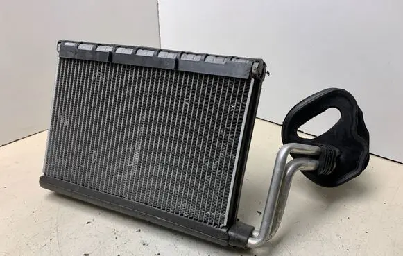 BMW 1 E81 E87 Air conditioning (A/C) radiator (interior) 091099711 CZ1139300711 23102010