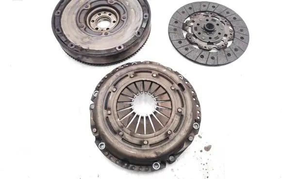 Ford Focus Clutch set kit AV616477CE