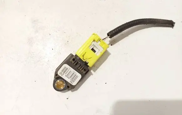 Toyota Avensis T270 Airbag deployment crash/impact sensor 8983105030