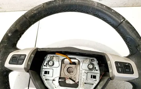 Opel Astra H Steering wheel buttons/switches 13234174