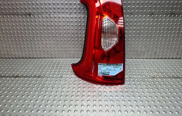 Rear/tail lights