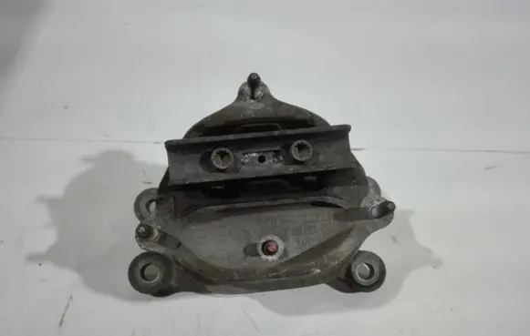 Audi A5 8T 8F Engine mount bracket 8K0399151