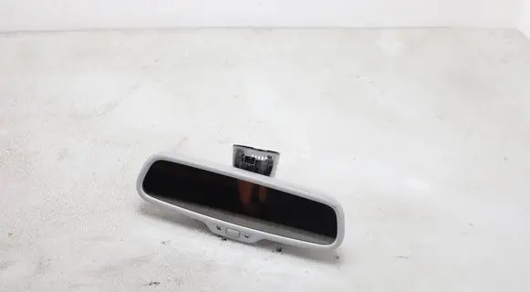 Rear view mirror (interior)