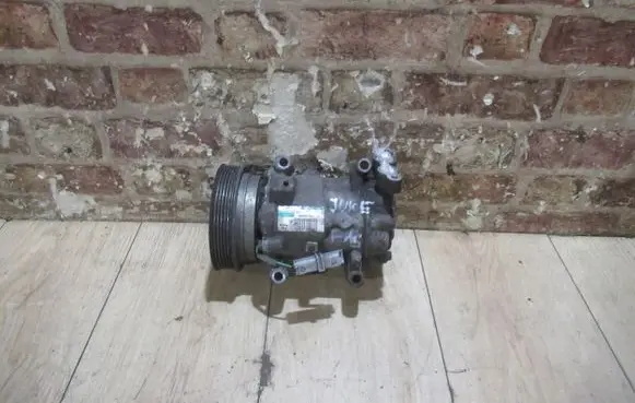 Nissan Juke I F15 Air conditioning (A/C) compressor (pump)