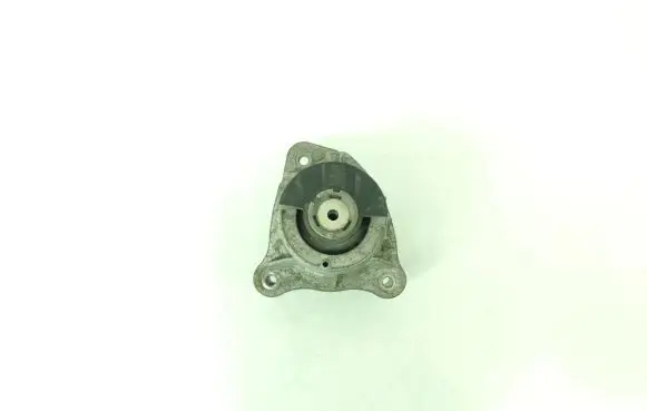 Mercedes-Benz Vito Viano W447 Engine mount bracket A4472410213