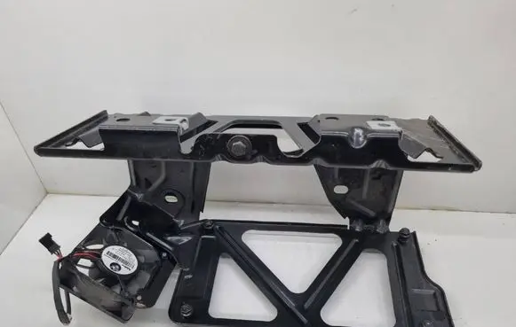 BMW 5 GT F07 Sound amplifier holder/bracket 9186477 23310110