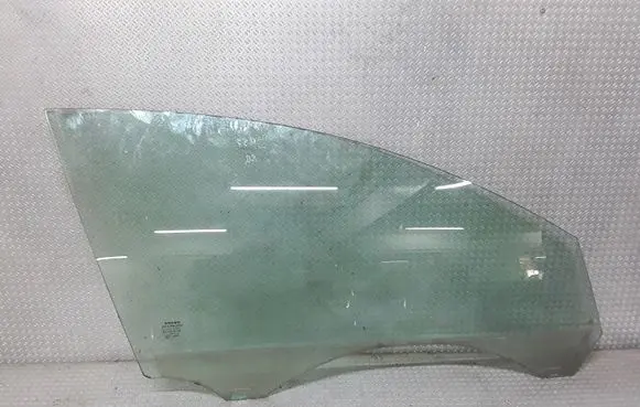Volvo V50 Front door window glass four-door