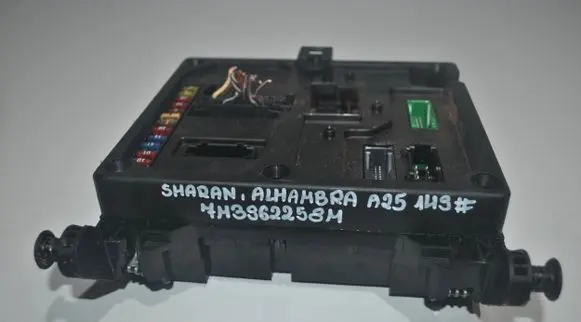 Volkswagen Sharan Comfort/convenience module 7M3962258M S110730300F
