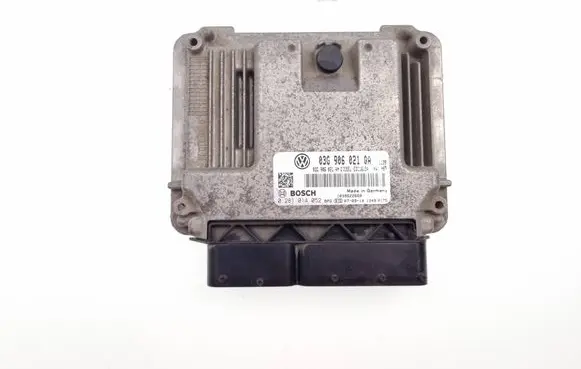 Volkswagen Golf V Engine control unit/module 03G906021QA 03G906021AN 0281014052