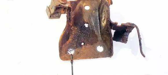 Citroen C3 Bracket in trunk/boot 