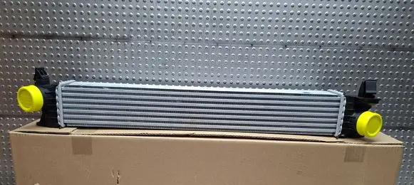 Fiat Ducato Intercooler radiator S26336780 53144431
