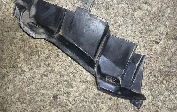 BMW 5 E39 Headlight/headlamp mounting bracket 145531